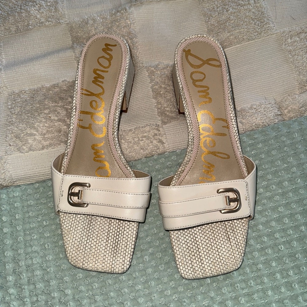 Sam Edelman Wilma Sandals
Size‎ 8.5
